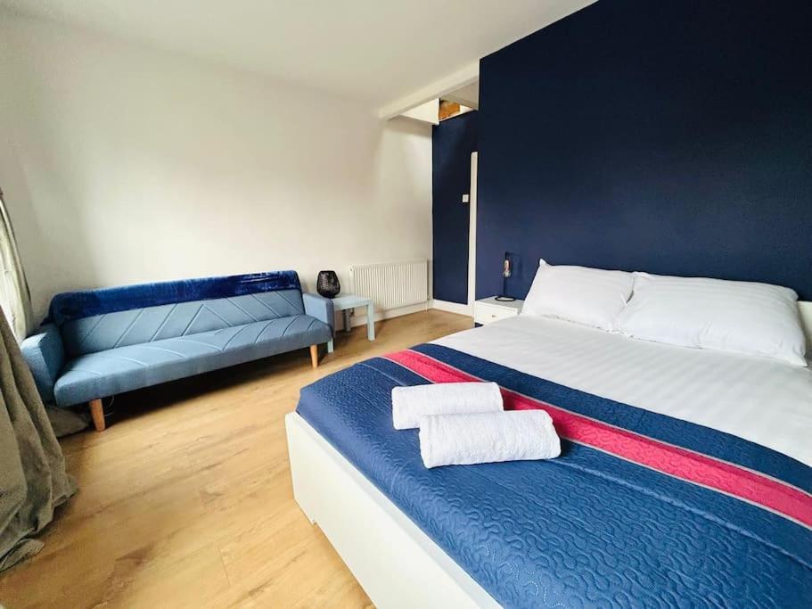 Apartamento Elegant House In Stratford Londres Exterior foto